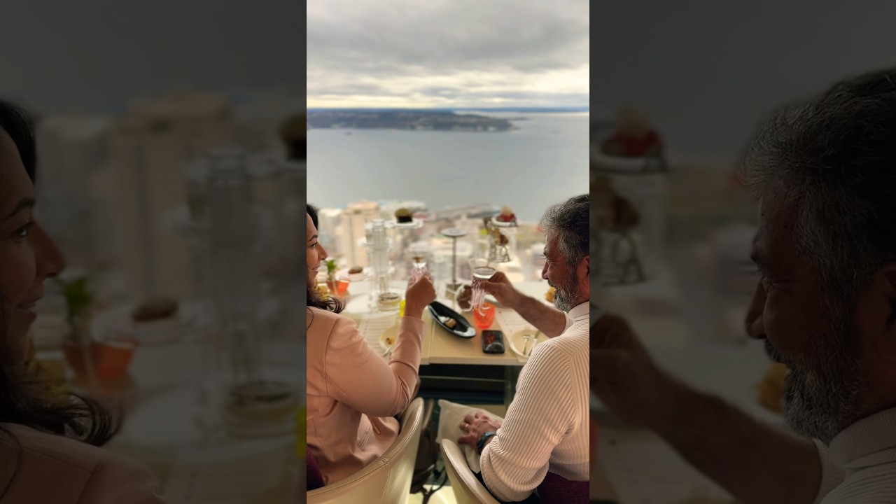 Bucket List restaurant: The Loupe Lounge at the Space Needle in Seattle, Washington #foodie #seattle