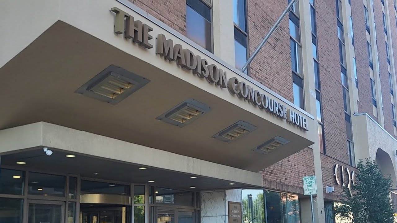 Madison Concourse Hotel, Pool, & Room Tour - Downtown Madison, WI - Capital View - 8/12/24 😎🏛🌳🌅🤙