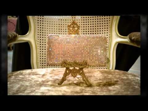 Impressions Boutique & Gifts Presents Purses