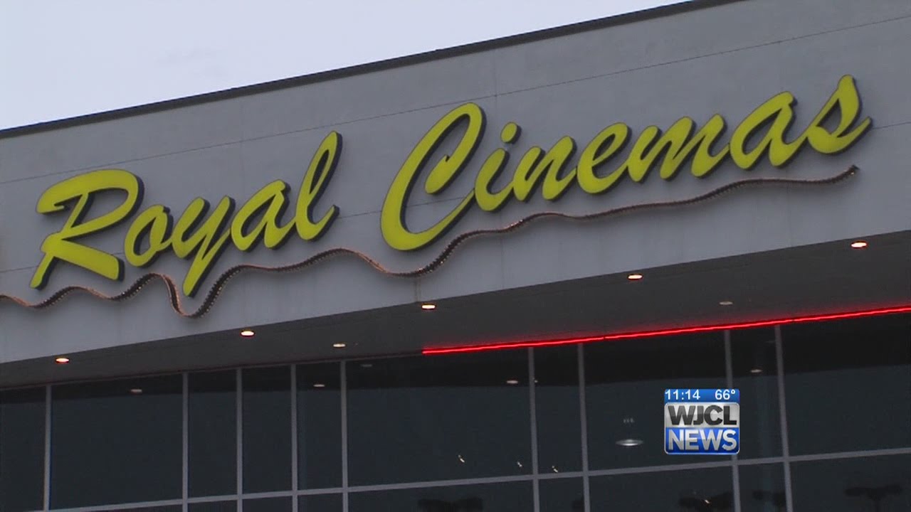 Pooler movie theater will play "The Interview"