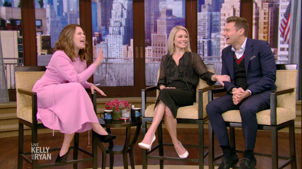 Katie Lowes Gave Birth in Real LIfe and On "Scandal"