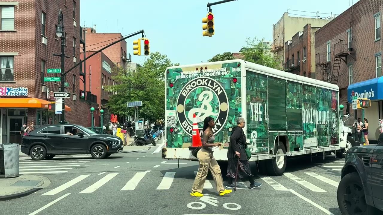 New York - Brooklyn - Driving tour in Union Street - June 13, 2025