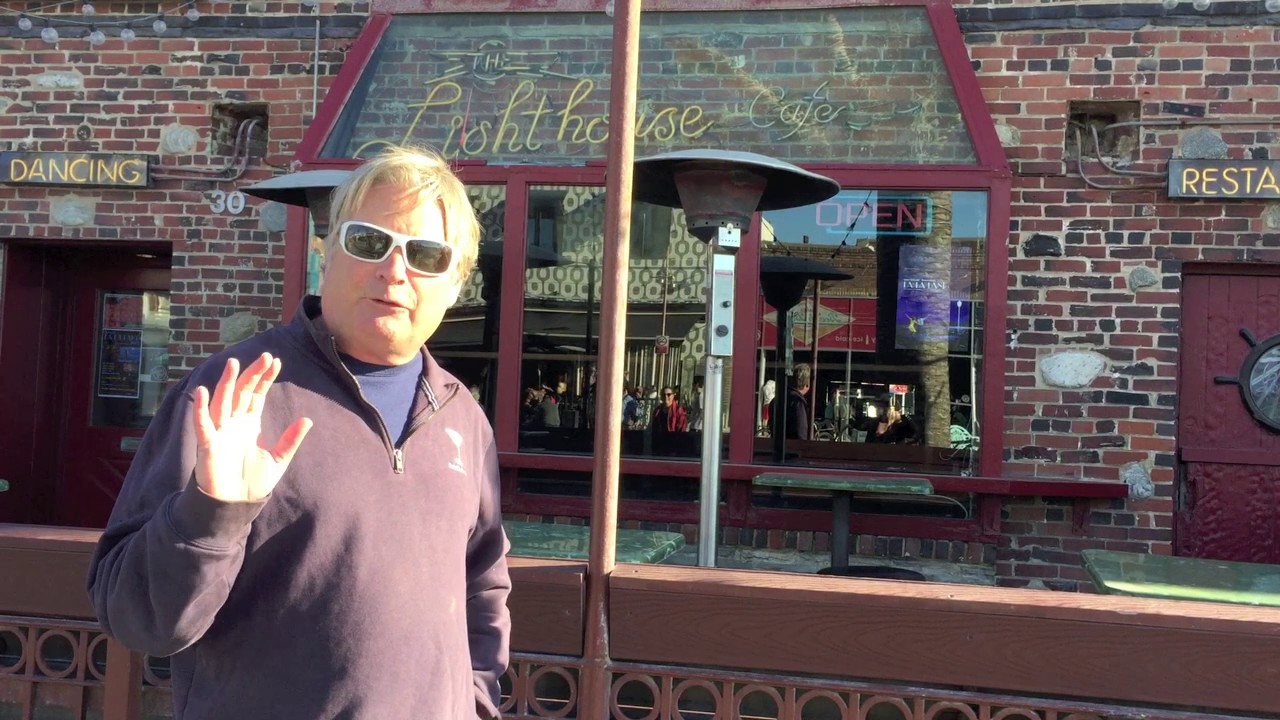 La La Land Film Locations Hermosa Beach & Lighthouse Cafe Explained