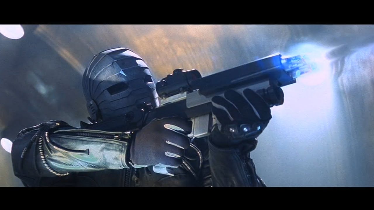 Lost in Space (1998) Can Of Raid