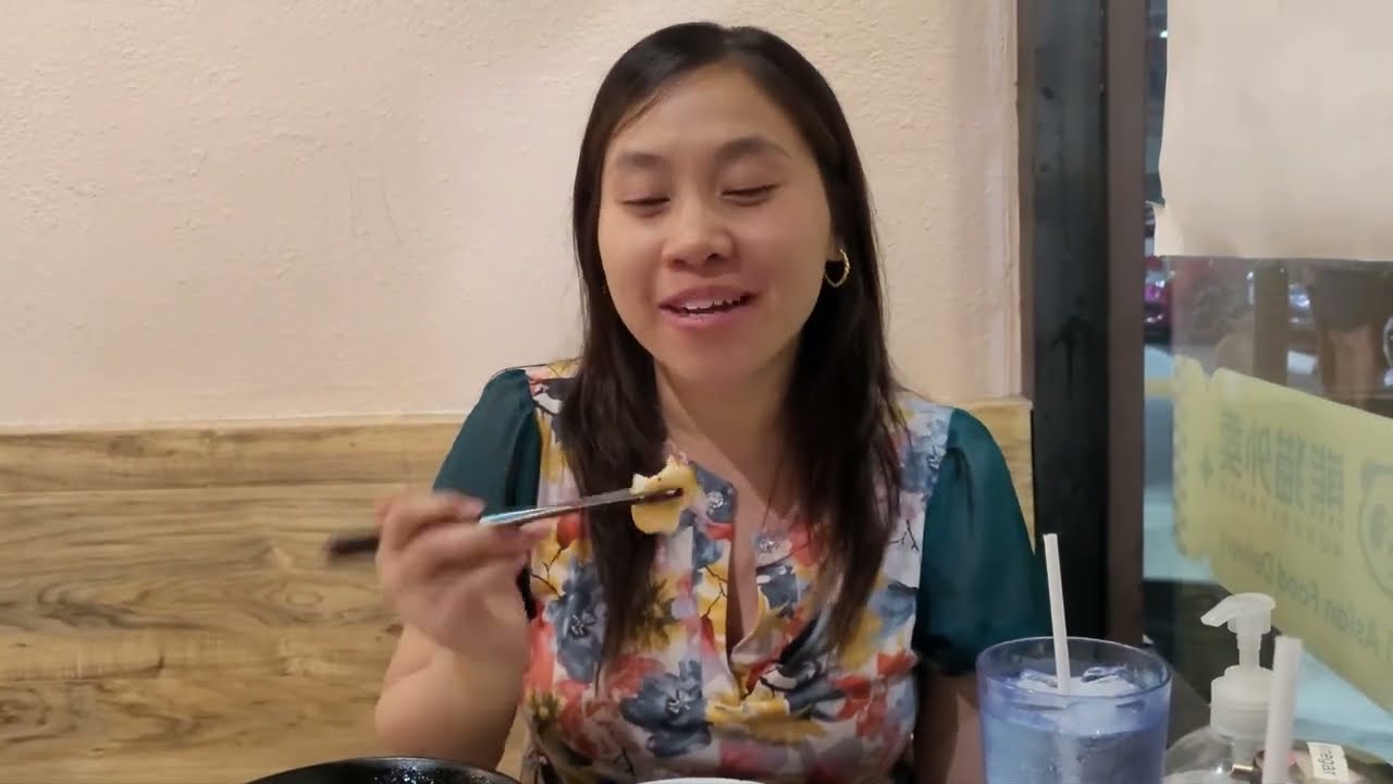 Food review of the popular Tasty Noodle House!