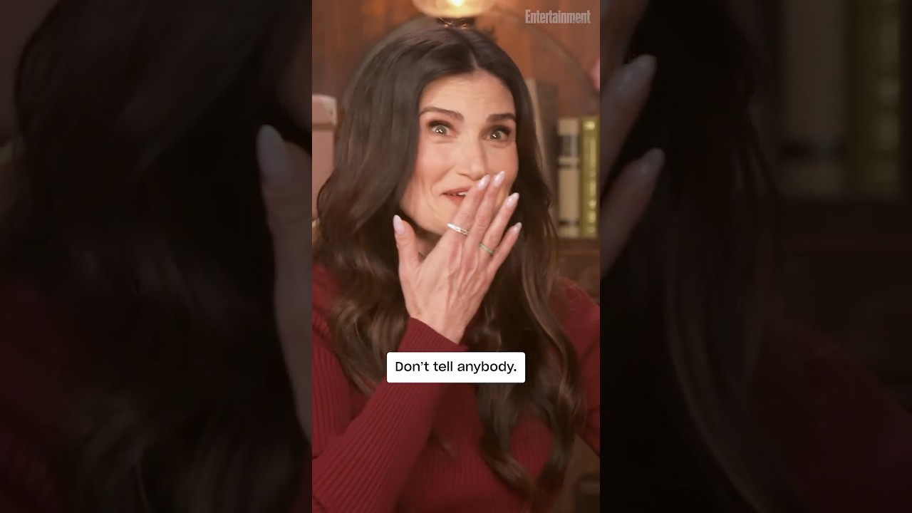 Idina Menzel & Kristin Chenoweth Reveal Their Favorite 'Wicked' Songs