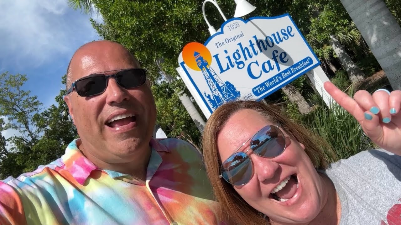We tried the WORLD'S BEST BREAKFAST! The Original Lighthouse Cafe Sanibel, Florida