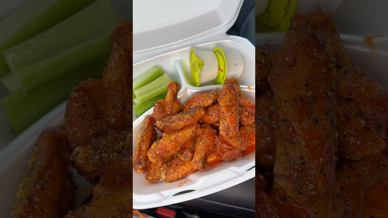 📍American Deli - It depends #atlanta #americandeli #wings #chicagofoodie