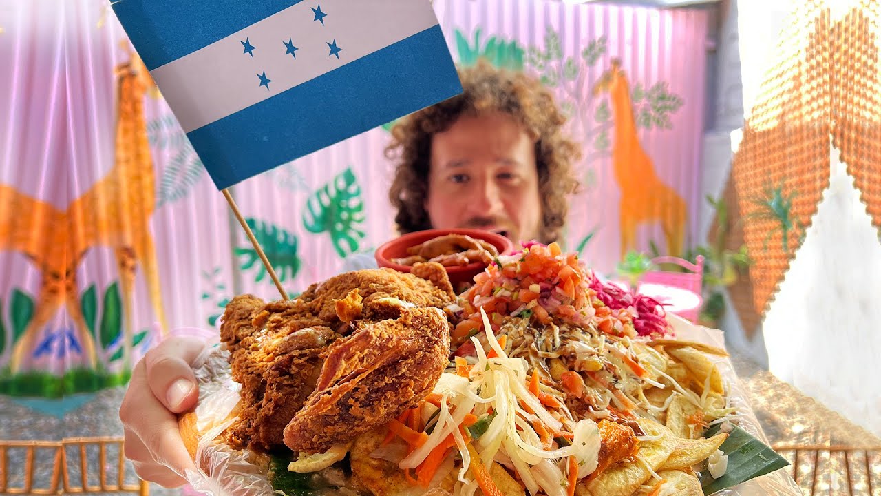 Probando comida callejera en HONDURAS 🇭🇳🍗
